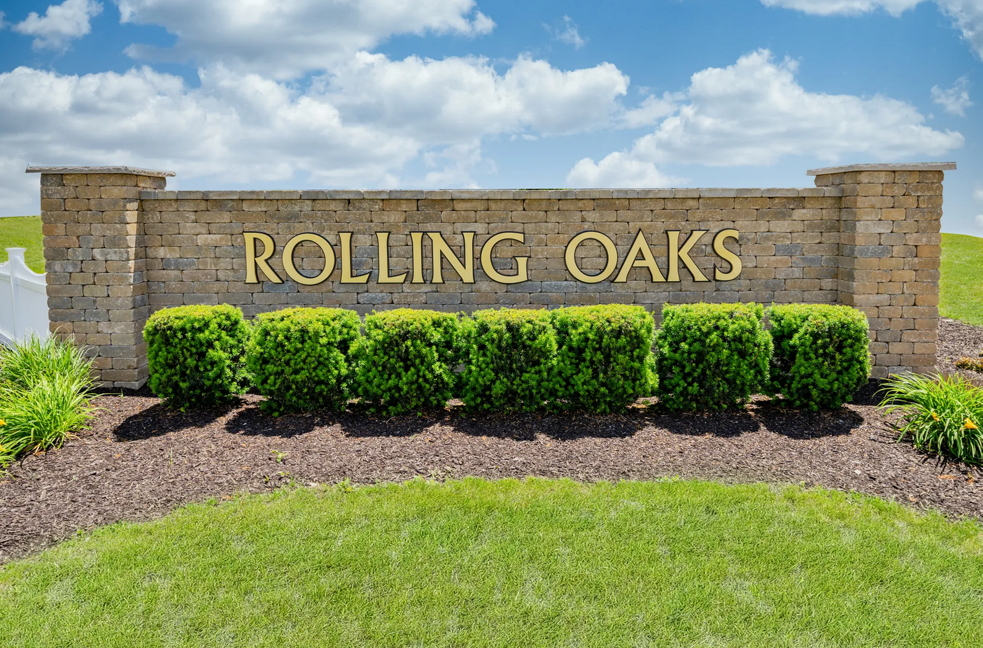 Rolling Oaks